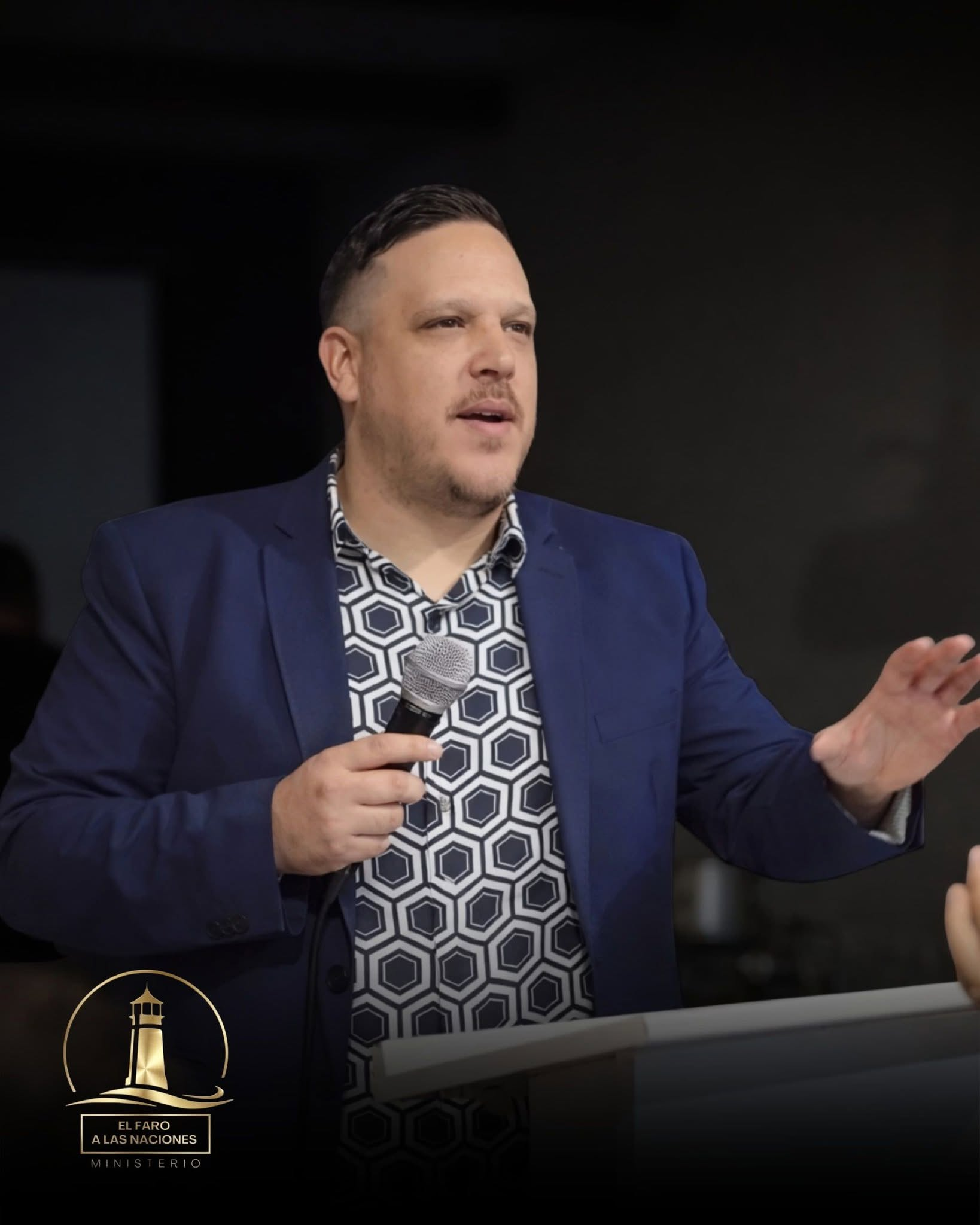 Pastor Víctor Alfonso